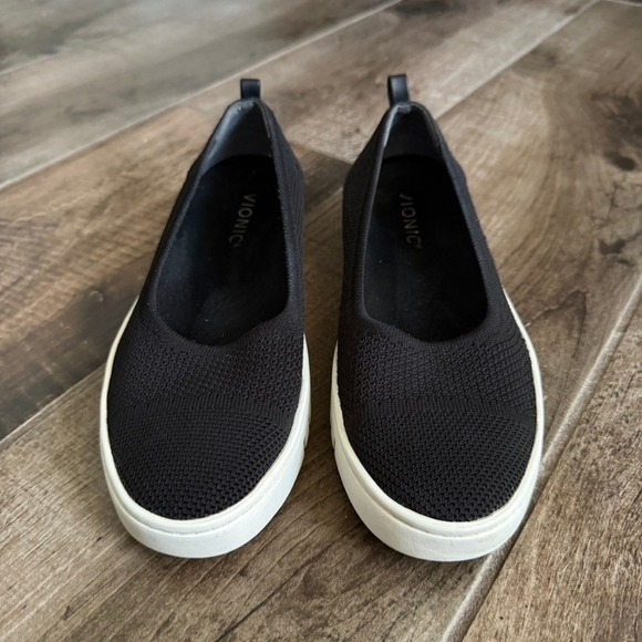 Vionic Womens Uptown Knit Skimmer Flat, Black, 6.5 - Picture 10 of 11